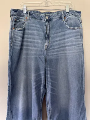 American Eagle Dreamy Drape Super High Rise Baggy Wide Leg Jeans size 18 short thumbnail 4
