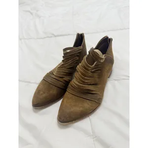 Free People Lost Valley Leather Ankle Boots Taupe Strappy Back Zip EU 37 Boho thumbnail 4