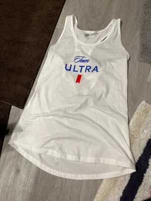 Michelob ultra Shirt White Size M thumbnail 1