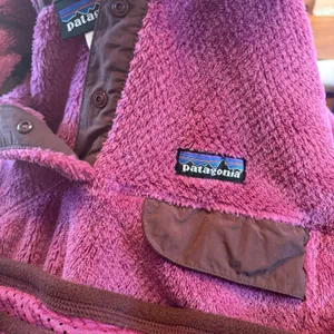 Patagonia Medium Magenta Purple Snap 1/4 Fleece Pullover Pockets‎ Outdoors Hike thumbnail 7