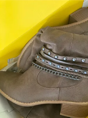Brown Studded Mid thumbnail 6