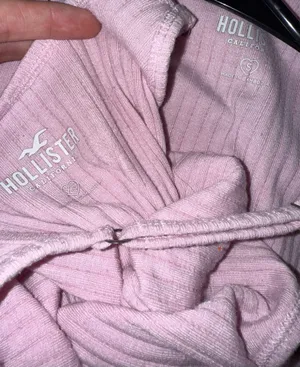 Hollister Top thumbnail 3
