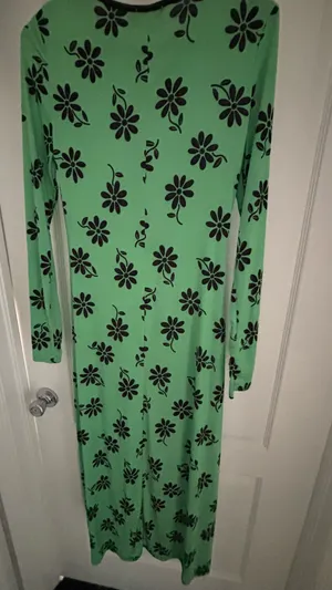 ASOS DESIGN Green Black Floral Maxi Dress Long Sleeve Tie Accent Round Neck 6 thumbnail 6