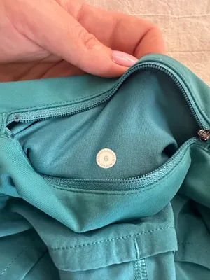 Lululemon Speed Up Shorts 4" thumbnail 3