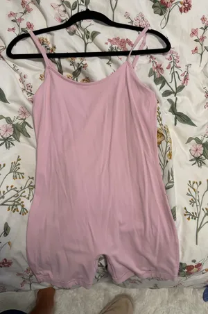  Aritzia thumbnail 1
