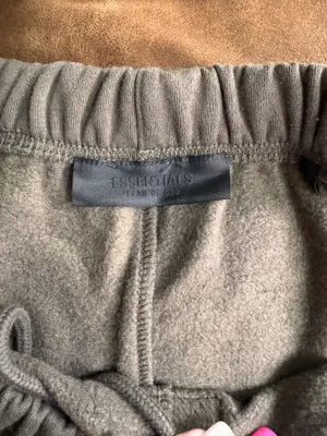 Fear of God Essentials Shorts sweat thumbnail 10