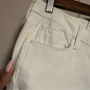 Mother Denim The Looker Skinny Jeans in Mirror Mirror White- Size 26 thumbnail 5