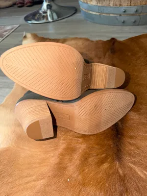 $298 Joie Kayden style Olive microsuede booties 9.5 thumbnail 5