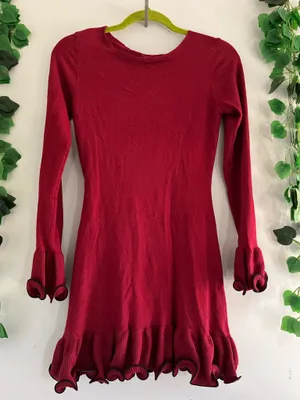 Red dress thumbnail 1