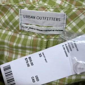 Urban Outfitters NWT Green Plaid Checkered Wrap Buckle Straight Mini Skirt Sz XS thumbnail 8