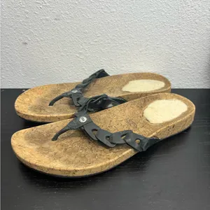 UGG Australia 7 Black‎ Leather Braided Thong Cork Flip Flops Shearling Sandals thumbnail 4