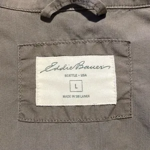 Eddie Bauer Women’s Lightweight Khaki Zip Up Jacket G2 thumbnail 3