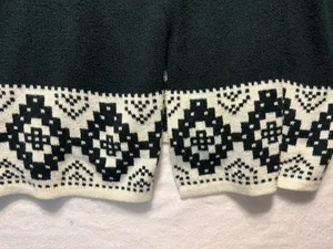 Green Old Navy Sweater Women’s thumbnail 3