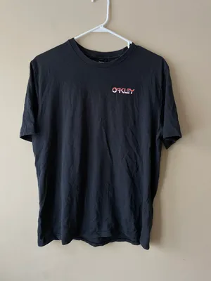 Oakley tee thumbnail 2