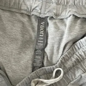 Vuori Women's Performance Jogger DreamKnit Gray Camo Size Small thumbnail 6
