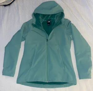 The North Face Rainjacket thumbnail 1