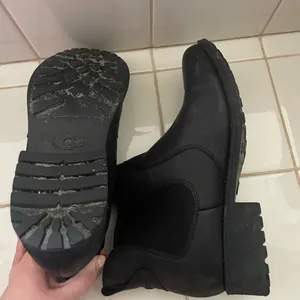 UGG leather boots thumbnail 2