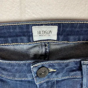 Hudson Stretch Medium Wash Straight‎ Leg Jean Flap Pocket Womens Size 26 thumbnail 4