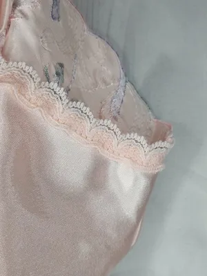 Shirley of Hollywood Vintage Coquette Y2K Silky Pink Lace Trim Camisole Top thumbnail 6