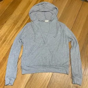 Elan Women Gray Ribbed‎ V Neck Hoodie Pullover Long Sleeve Casual Size Medium thumbnail 1