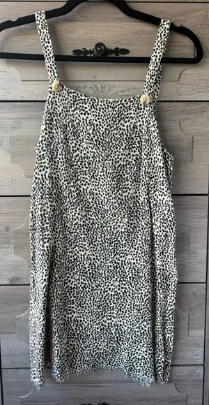 Ghanda dress Multiple thumbnail 1