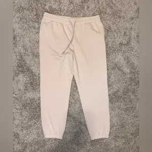 H&M Jogger Sweatpants Cream Color Size XL NWT thumbnail 2