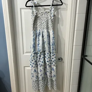 Crystal Doll Blue & White Floral Smocked Tiered Maxi Dress Large Cottagecore / Coastal Style thumbnail 2