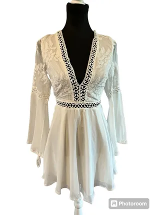 Angel Biba White Crochet Bell Sleeve Dress thumbnail 1