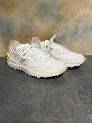 Nike Waffle One Essentials Women Sneakers DM7604-100 Summit White Fossil Sz 8.5 thumbnail 3