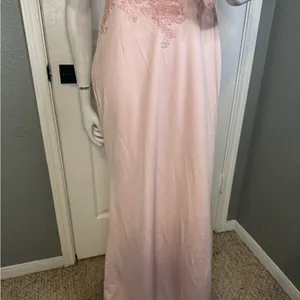May Queen Off Shoulder Long Prom Gown Maxi Dress Size 10. K-6 thumbnail 12