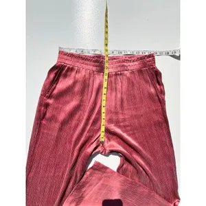 Soft Surroundings Dark Rose Cupro Crinkle Wide Leg Pull on Pants M thumbnail 4