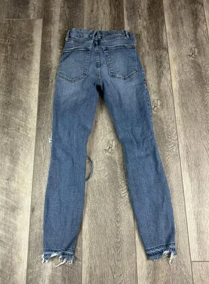 Good American Distressed Jeans thumbnail 10