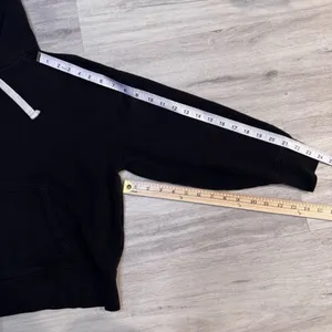 Gap SemiCrop Hooded Sweatshirt Black Size Medium 22x20 (Preowned) thumbnail 6