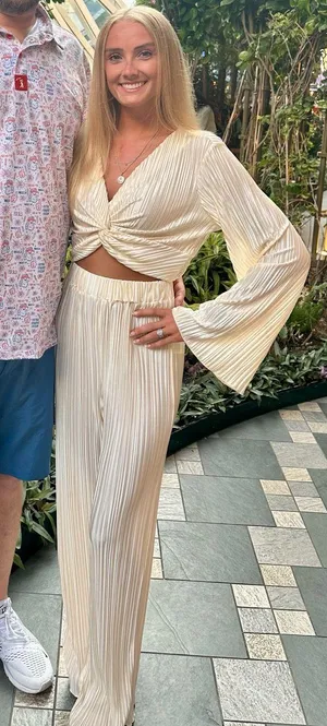 SheIn White Two-Piece Outfit thumbnail 1