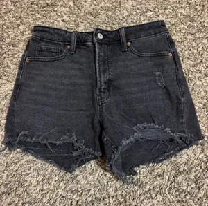Black denim shorts Size 6 thumbnail 1