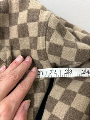Beautiful Women’s Fornia Shacket Size S/M thumbnail 6