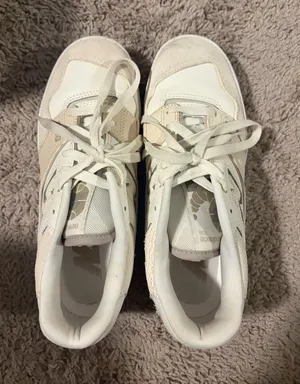 New Balance Shoes thumbnail 1