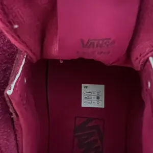 Vans Women's Color Pop Suede Raspberry Sneakers Size 8.5 New Sold Out Color! thumbnail 10