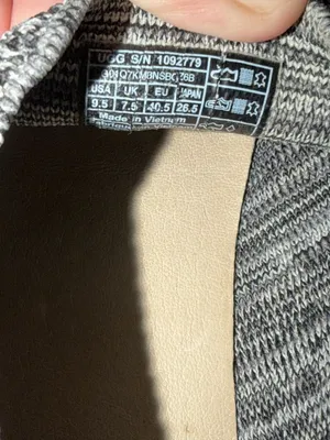 UGG Sammy Gray Heather Knit Slip-On Sneakers Women’s Sz 9.5 thumbnail 5