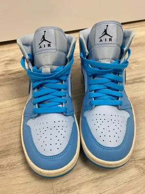 Nike Air Jordan 1 Mid Blue Sneakers thumbnail 4