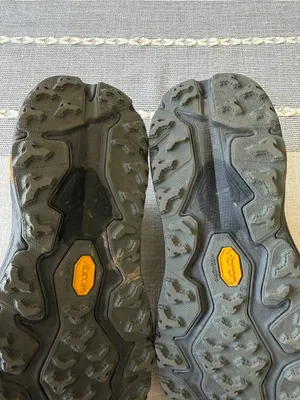 Hoka Speedgoat 6 GTX Trail-Running Shoes - Women's Size 9.5 Black thumbnail 8