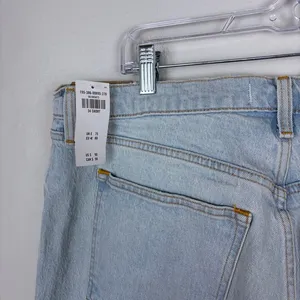Abercrombie & Fitch Curve Love 90s Straight Ultra High Rise Light Wash‎ Size 34 thumbnail 8