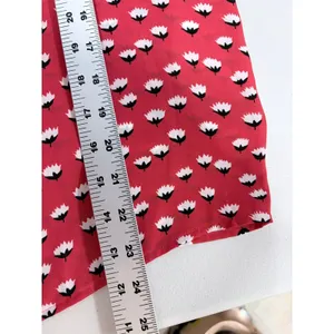 Ann Taylor Factory Red Floral Pleated Bell Sleeve Blouse Keyhole Back M Flowy‎ thumbnail 7