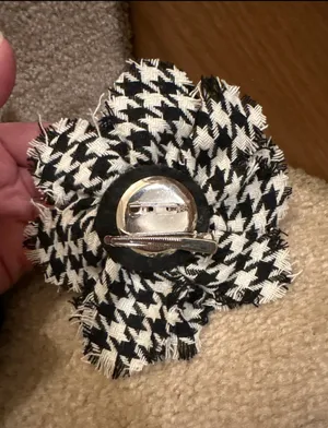 Black and white plaid Decorative Brooches/Pins thumbnail 2