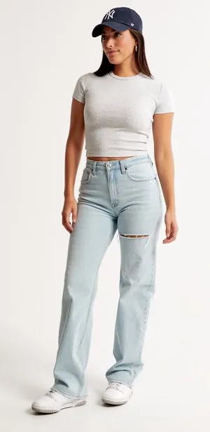 Abercrombie High-Rise 90s Relaxed Jeans thumbnail 1