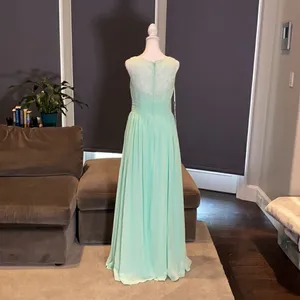 Women’s Green Full Length Sleeveless Chiffon Bridesmaid Formal Dress Size 4 NWT thumbnail 4