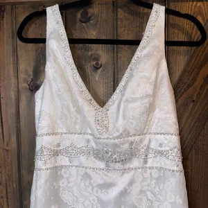 Forever Yours International Beaded Lace Wedding‎ Gown thumbnail 3