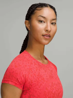🍋 LULULEMON Swiftly Tech Short-Sleeve Shirt 2.0 Size 6 thumbnail 5