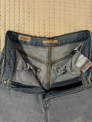 Levi’s Women’s High Loose Jeans thumbnail 4