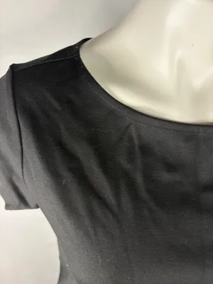Gap Little Black Dress thumbnail 2